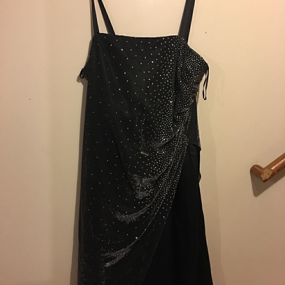 Onyx Nite Black Gown/ Party Dress